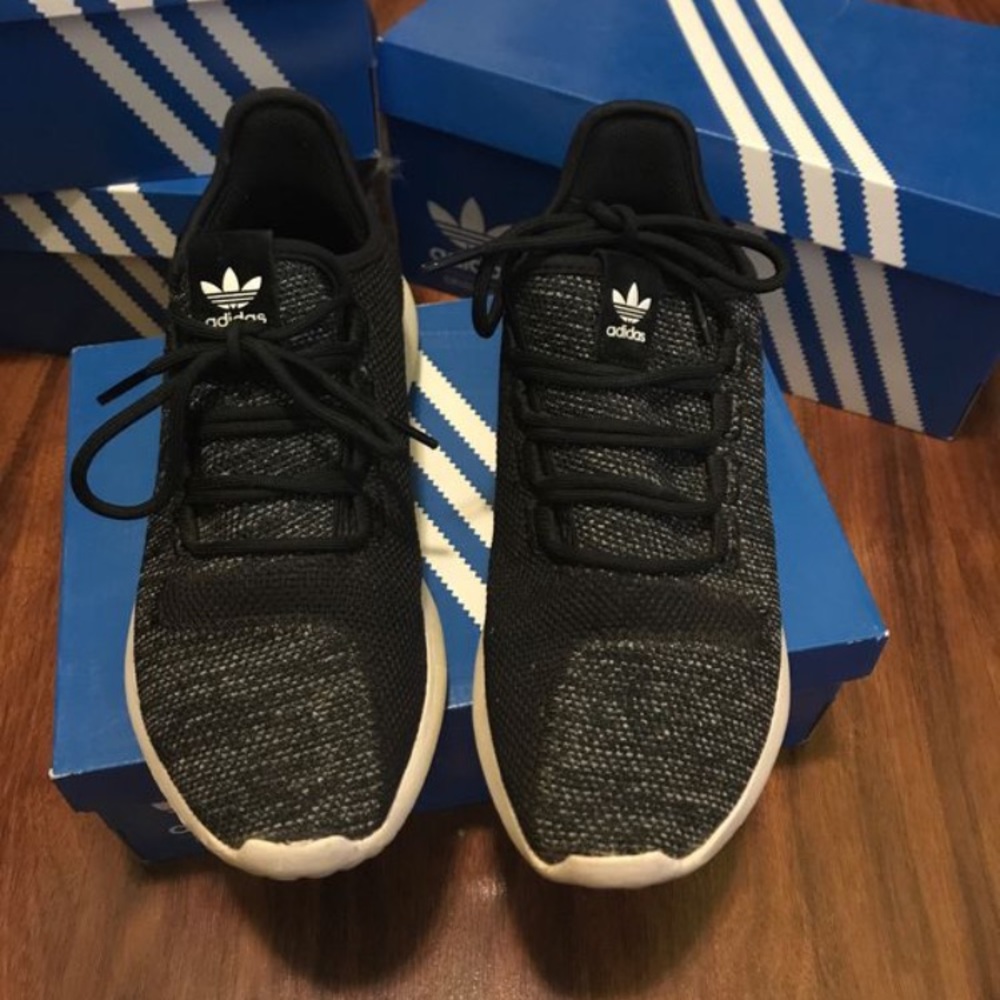 Adidas 5.5